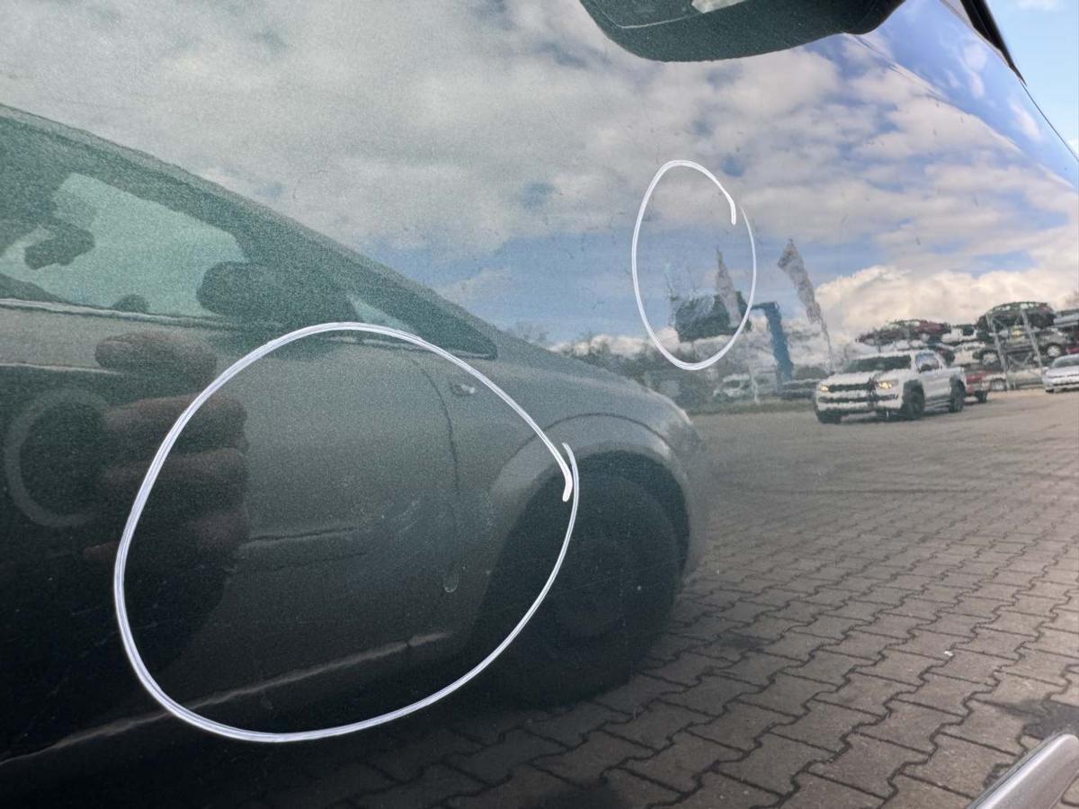 Skoda Fabia 2 original T&uuml;r vorn rechts LF6K Highland Gr&uuml;n Rohbau Bj.2008